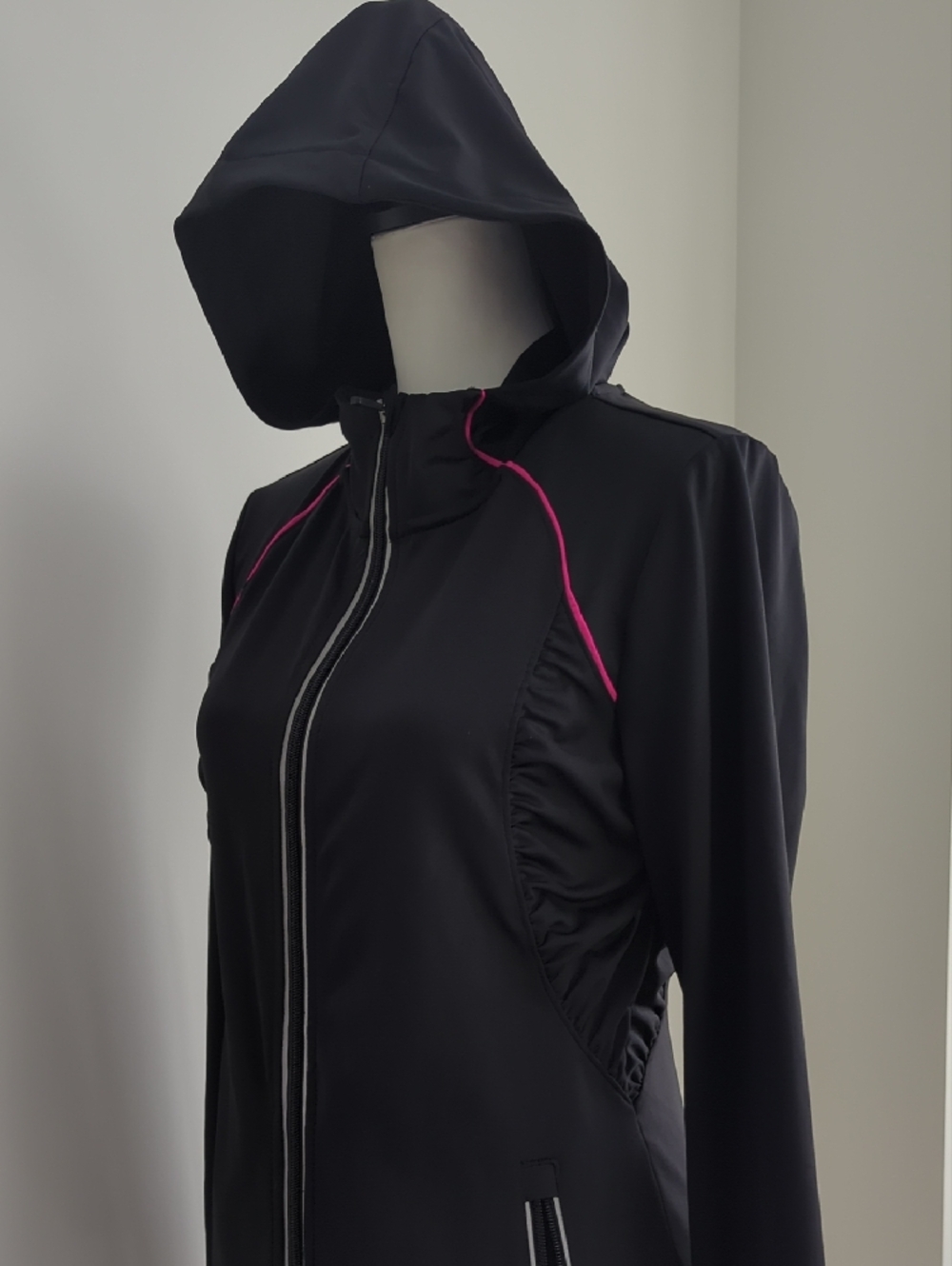 Ideology Black Workout Jacket with Pink Accents - Zipped Pockets All Around - Picture 5 of 8